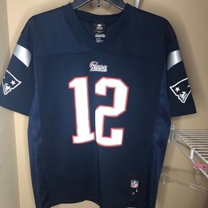 Patriots Tom Brady nfl jersey boys size 14-16